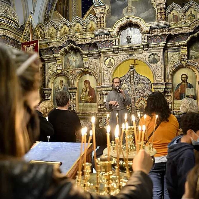 La Noche de los Templos