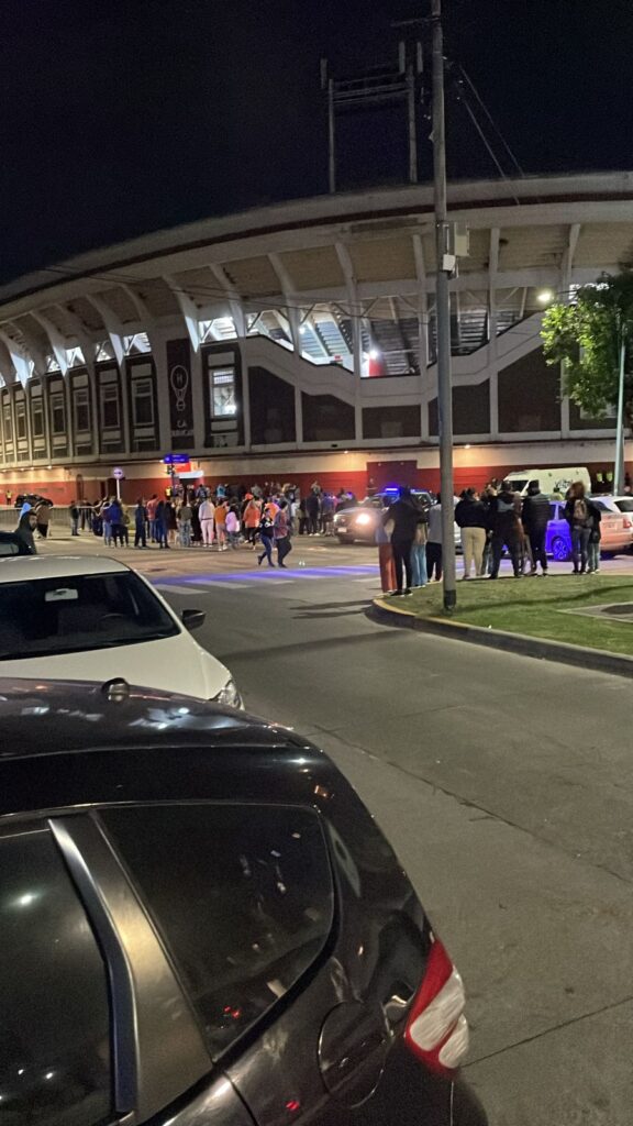 Pánico en Parque Patricios: temblaron los alrededores de Huracán con el recital de YSY