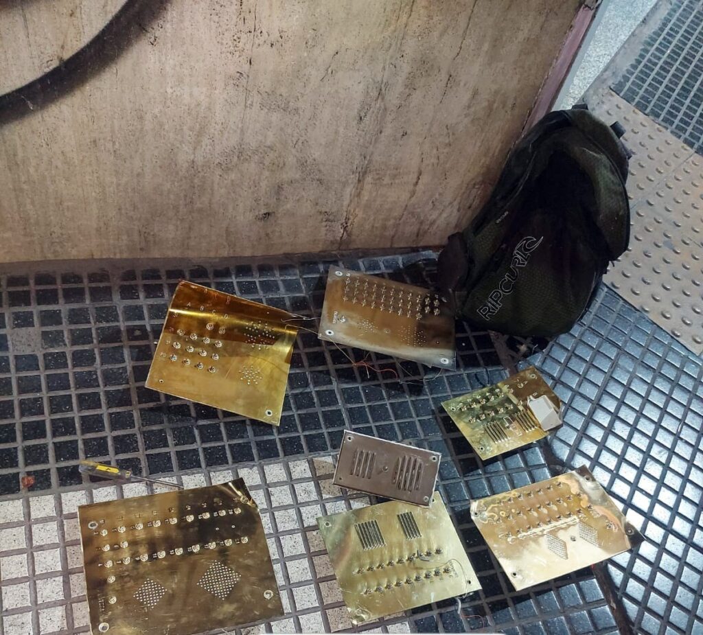 Hurto: Detienen a un ladrón de porteros eléctricos en Almagro