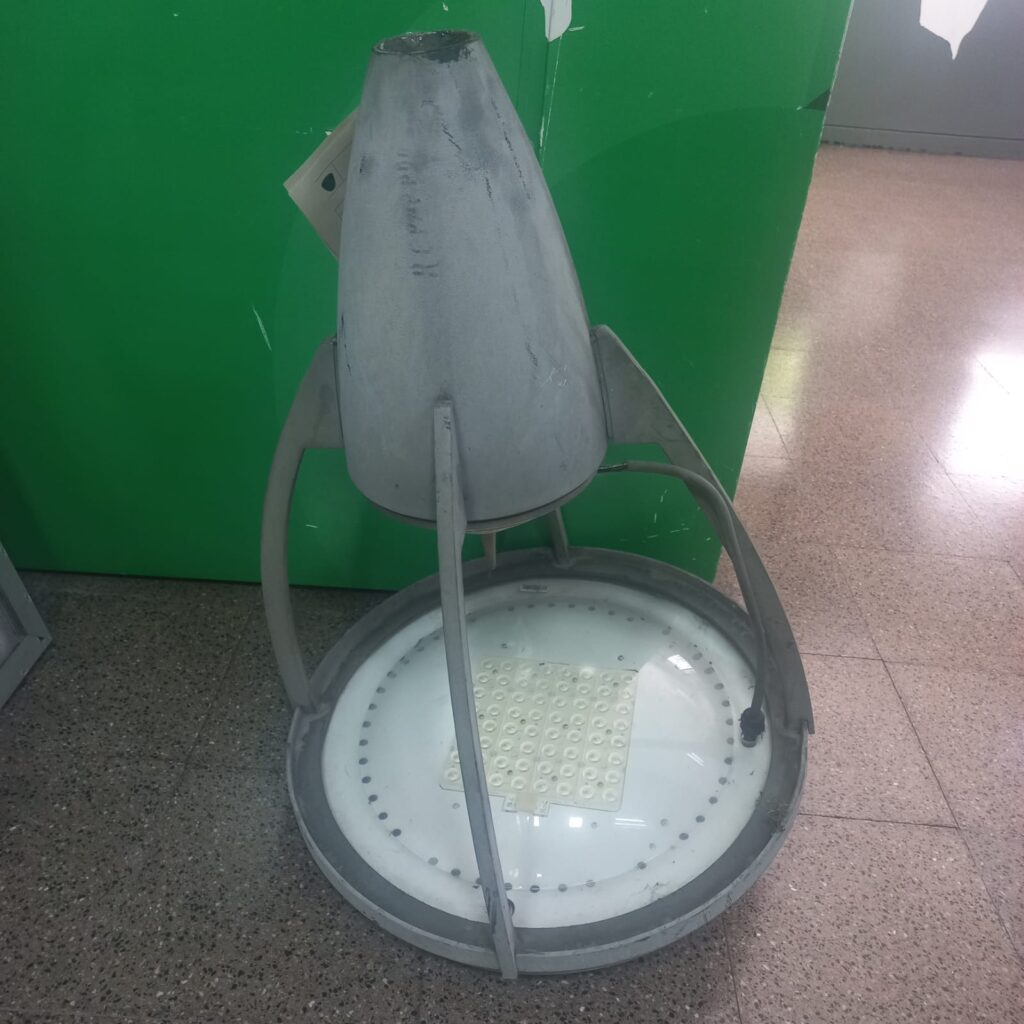 Robo: Cayeron los robaluminarias de Retiro